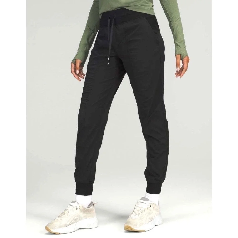 Lululemon Dance Studio Mid Rise Jogger 1st Release Black LW5ENMS Womens Size 6